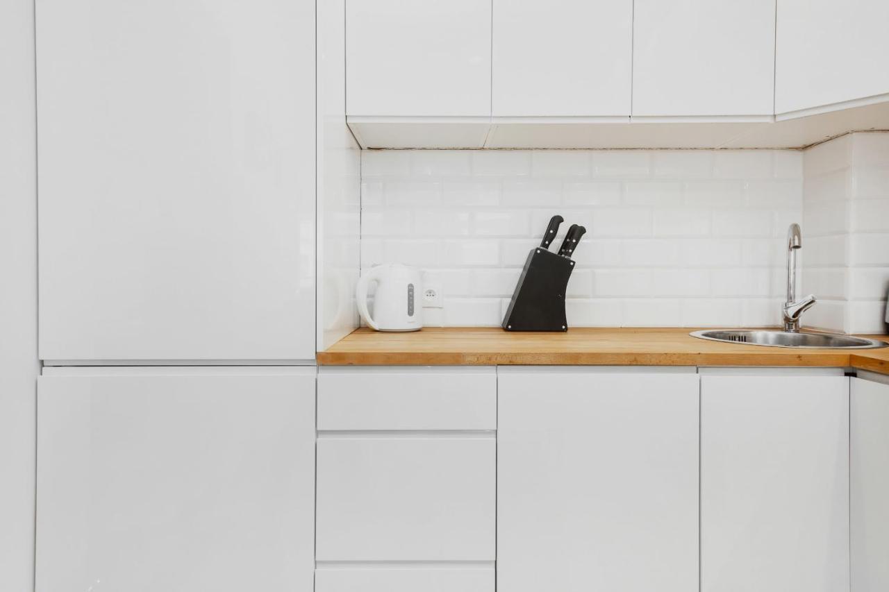 Apartments Warsaw Zelazna By Noclegi Renters Luaran gambar